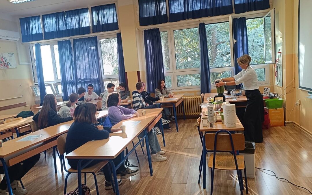 Osmi razredi uče o zdravim načinima prehrane i nutritivno bogatim namirnicama