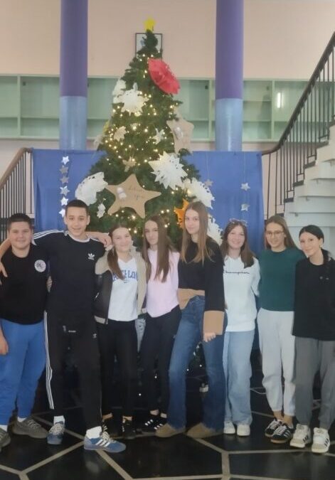 Božićna jelka donosi poruke nade